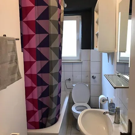 Grosse An Der Rheinpromenade Three Apartament *